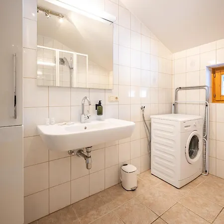 Lisl's & Gretl's Alpen - 10 Min Zur Piste